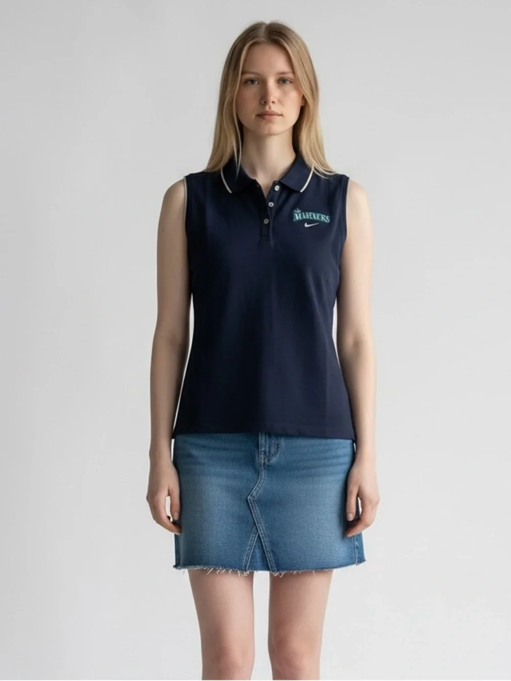 Nike MLB Mariners Women’s Navy Blue Sleeveless Polo Shirt - M